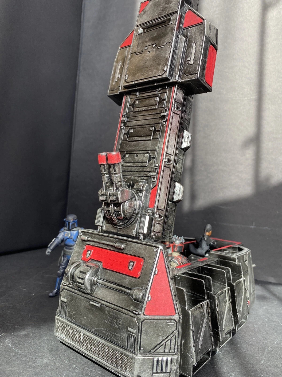 Star Wars Mandalorian Custom Troop Transport Boba Fett Darksaber Beskar Diorama