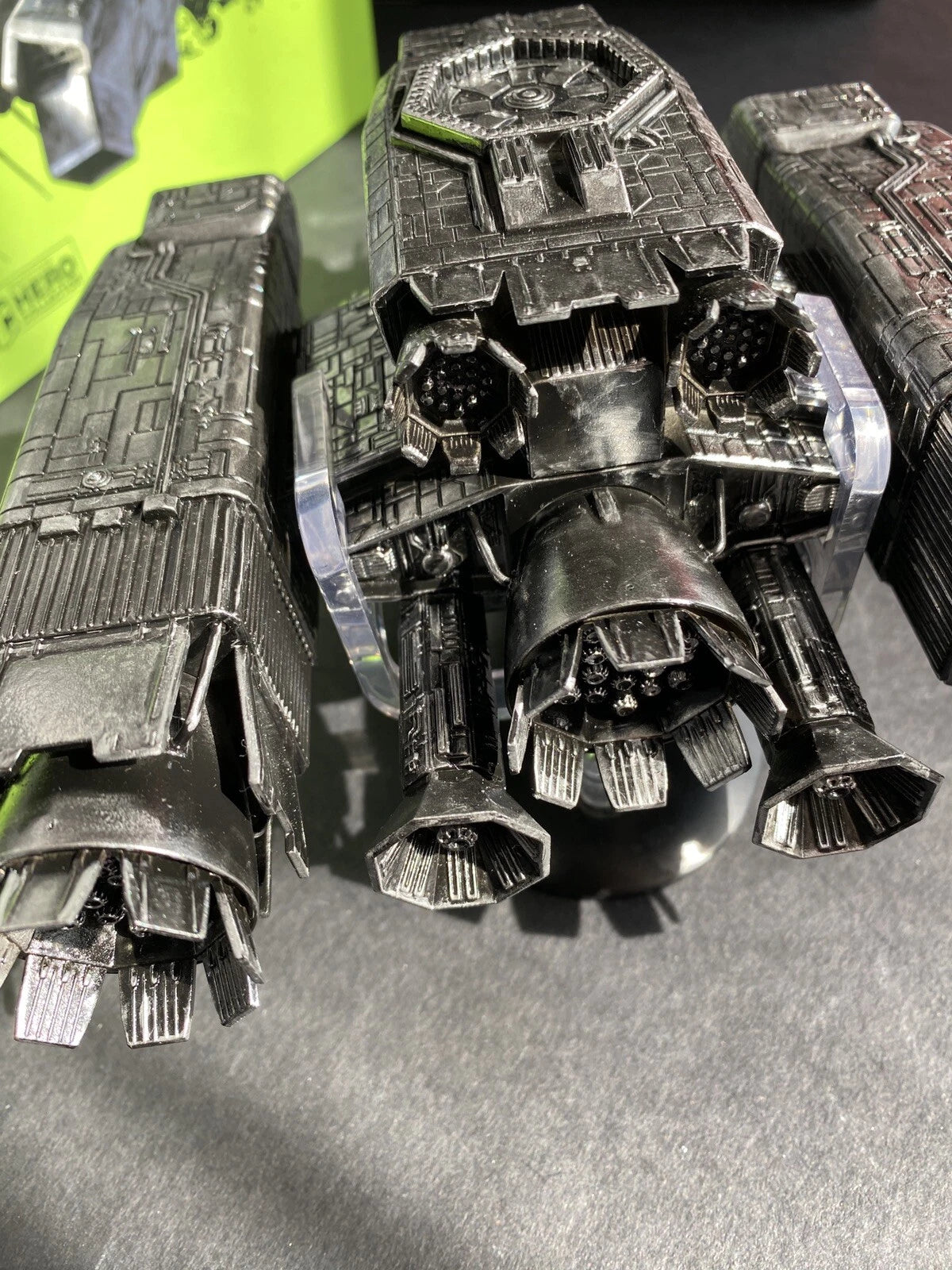 Alien Nostromo Weyland Yutani Neca Vintage Kenner Rare Collectible Custom