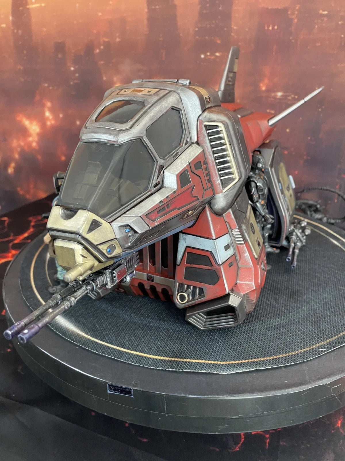 Raven Arc-9 Elysium Security Gunship | Custom Hand-Painted Dropship Diorama