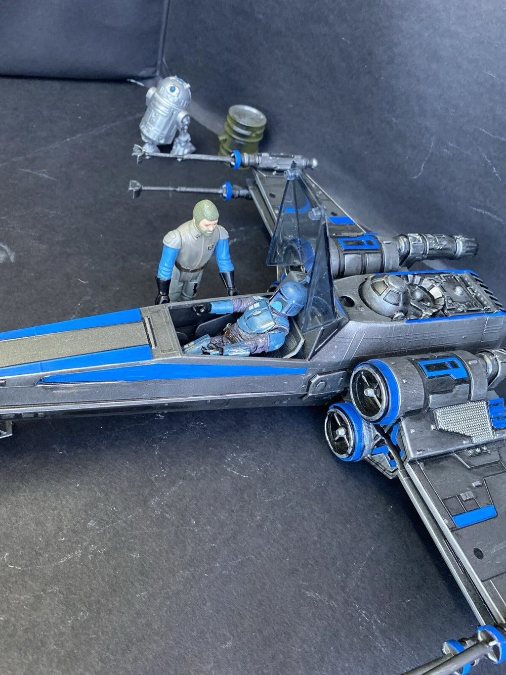 Star Wars RZ-9 “Nightglass” X-wing Interceptor | Custom Starfighter Diorama