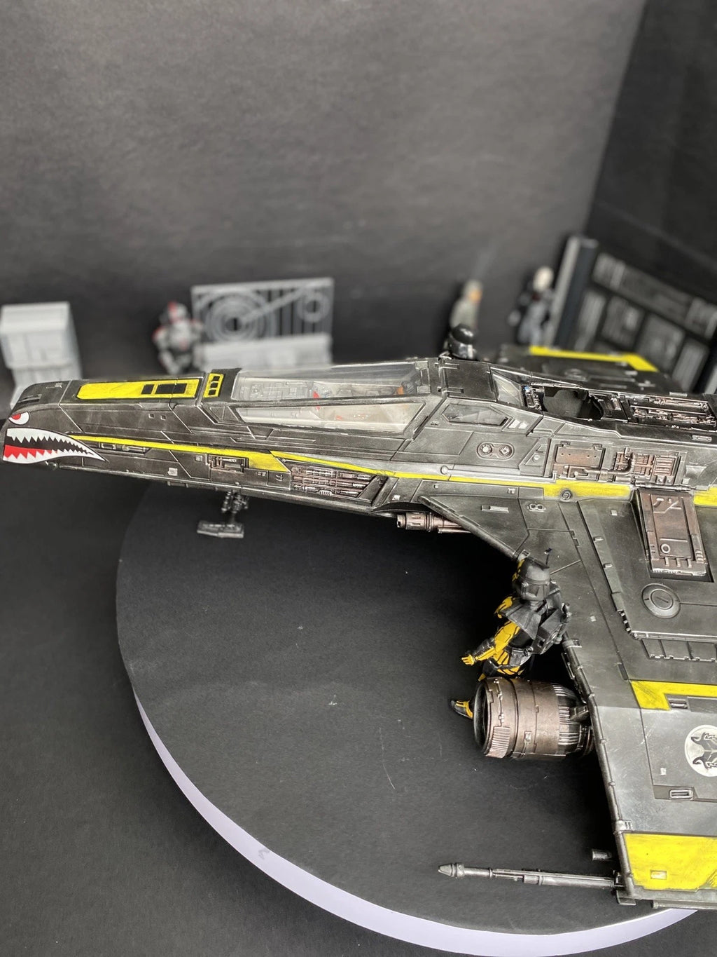 RAZORWAKE (RWK-92) STRIKE CRAFT Interceptor Battlestar Galactica Viper Custom
