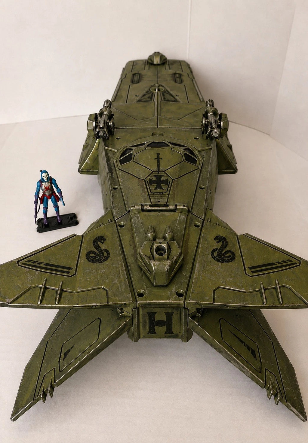Blade Runner Custom Tyrell Corp Deckard 2049 Spinner Model Diorama Commission