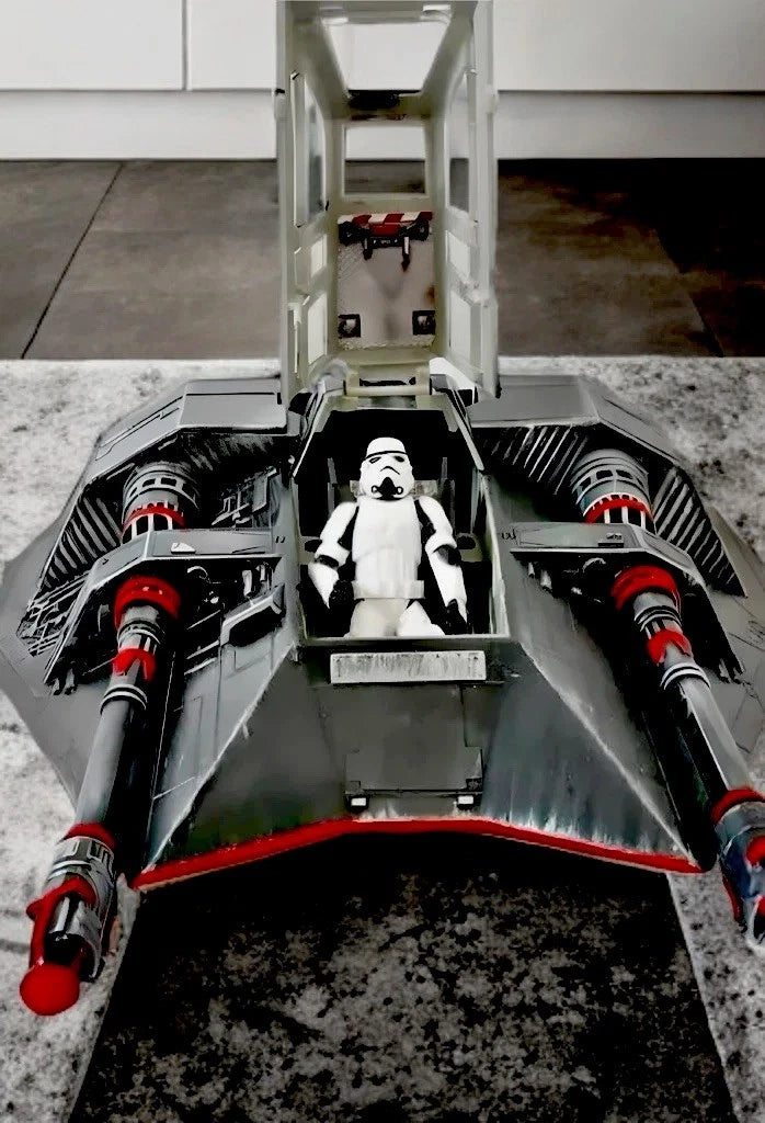 Scarlet Manta Bespoke Imperial Snowspeeder 1:18 Hand-Painted Star Wars - view 3