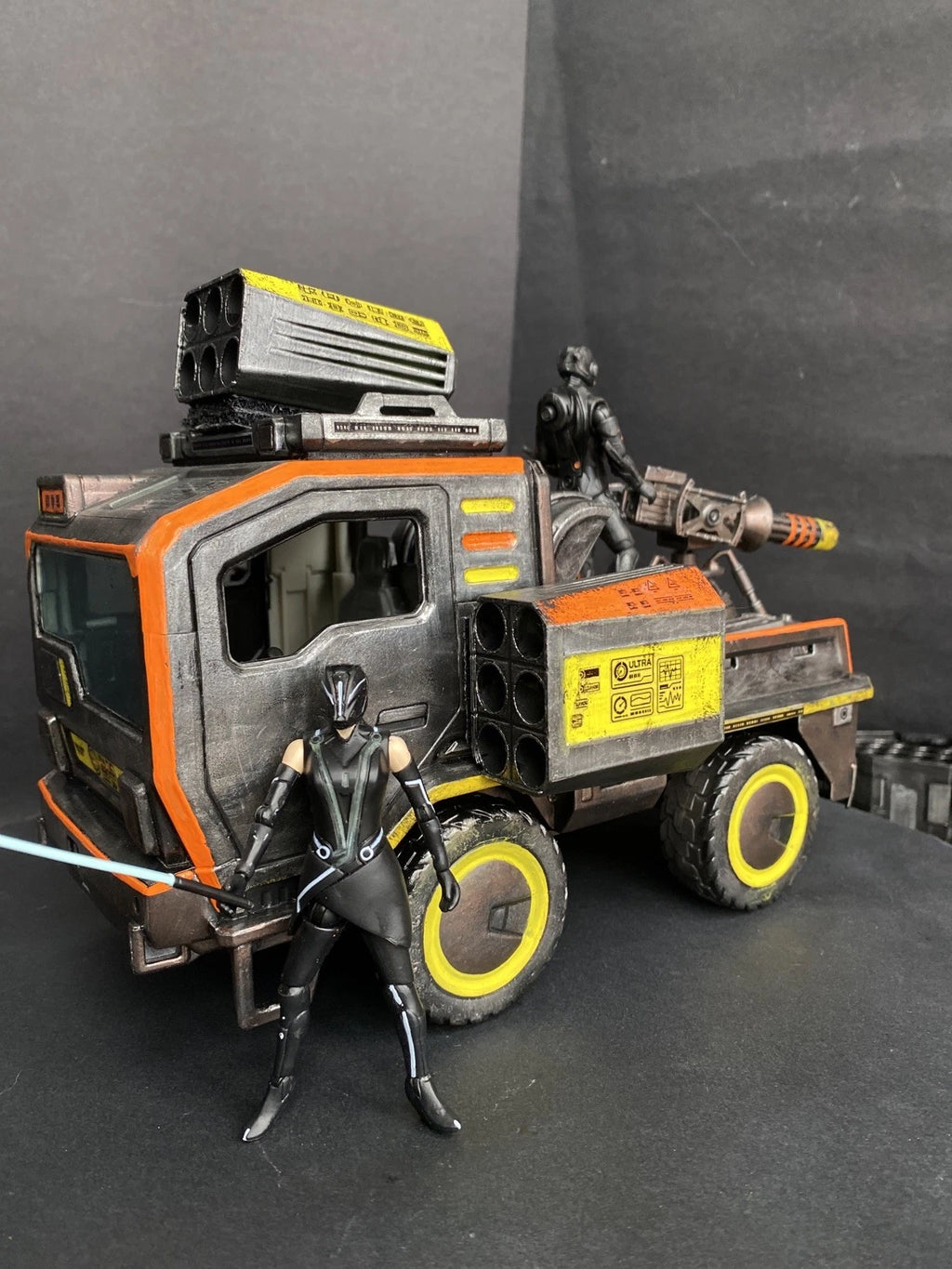 Alien Earth ASH HOUND Gun Truck – Weyland Yutani SecOps Romulus Aliens Custom