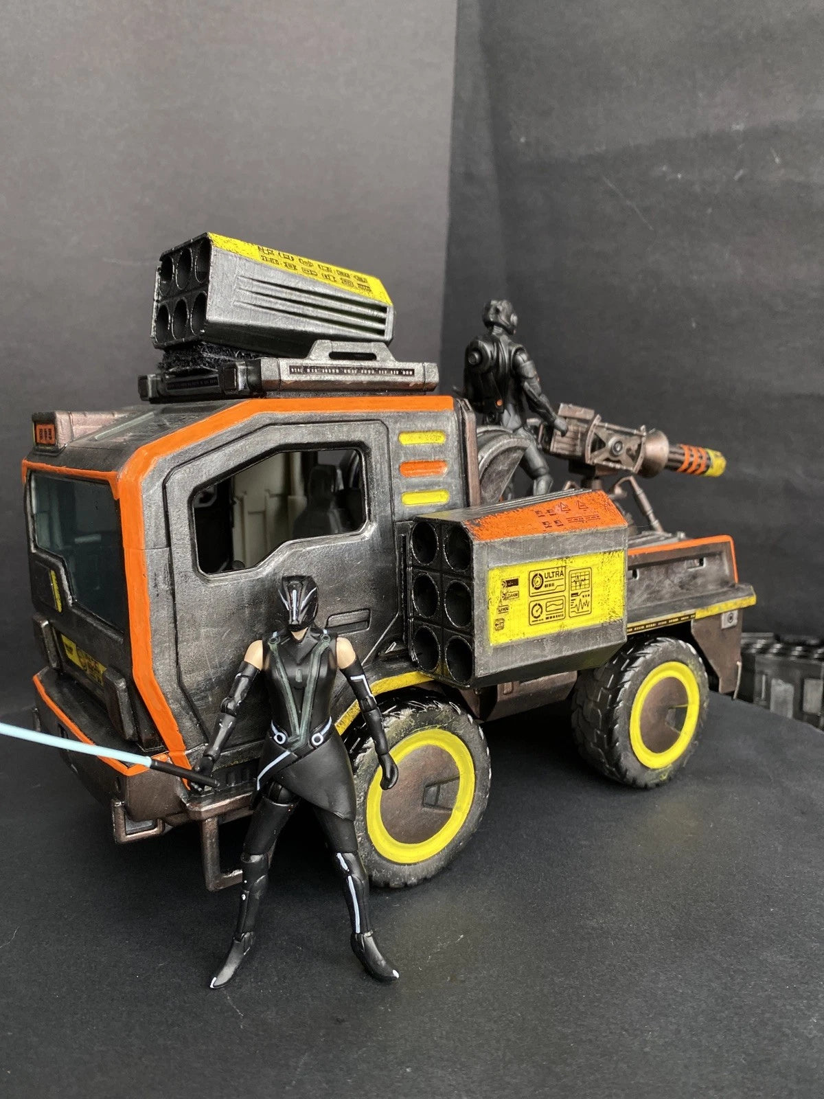 Alien Earth ASH HOUND Gun Truck – Weyland Yutani SecOps Romulus Aliens Custom