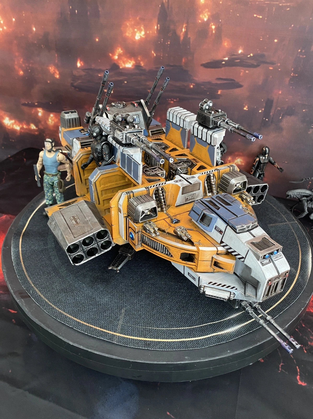 Aliens USCM NEX-8 Xeno Containment Dropship Diorama Romulus Vehicle Custom