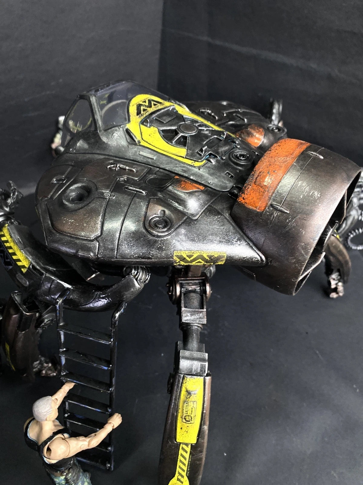 WY-89 ‘Scylla’ – Aliens Weyland Yutani Walker Alien Earth Weyland Yutani Romulus