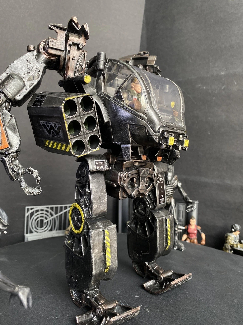 ALIENS Colonial Marines Custom Combat Mech Alien Earth Weyland Yutani Romulus