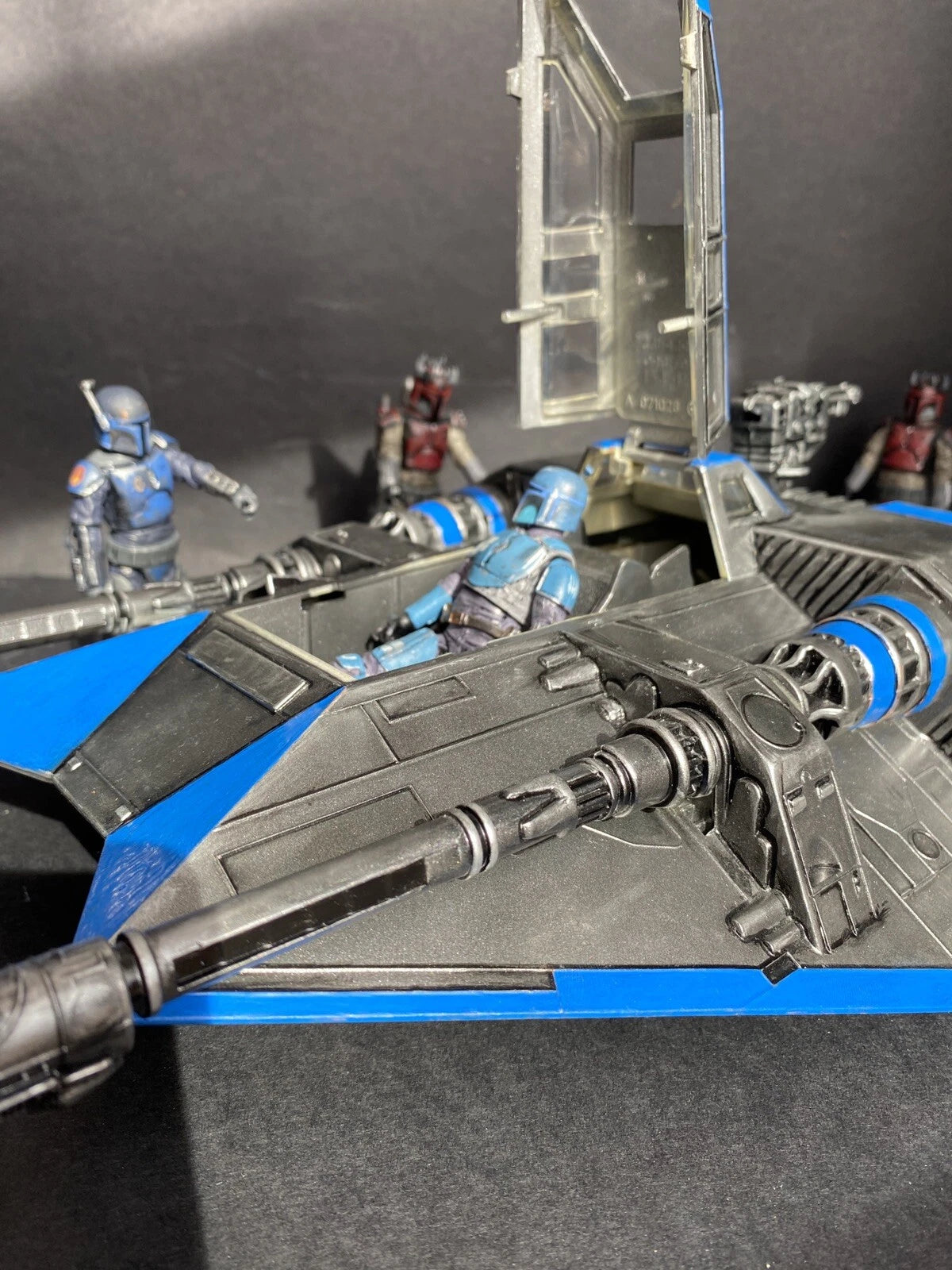 Kestral-9 Patrol Gunship | Mandalorian Outer Rim Snowspeeder Custom Star Wars