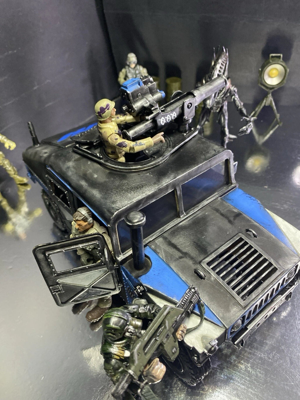 Aliens Hadley Hope Colonial Marines Truck Weyland Yutani Romulus Earth Neca