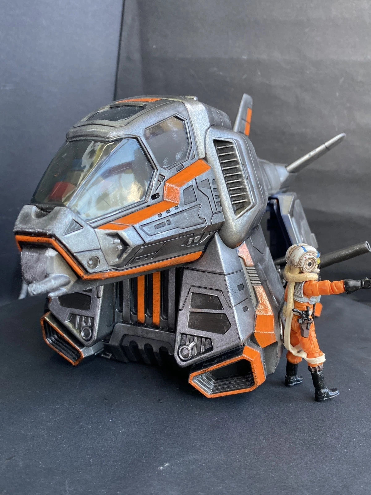InGen “Raptor Warden” Hazard Shuttle | Custom Jurassic Park Gunship Diorama