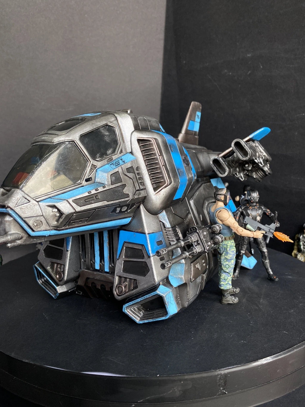 ALIENS Colonial Marines Nostromo Dropship Weyland-Yutani Gunship Romulus