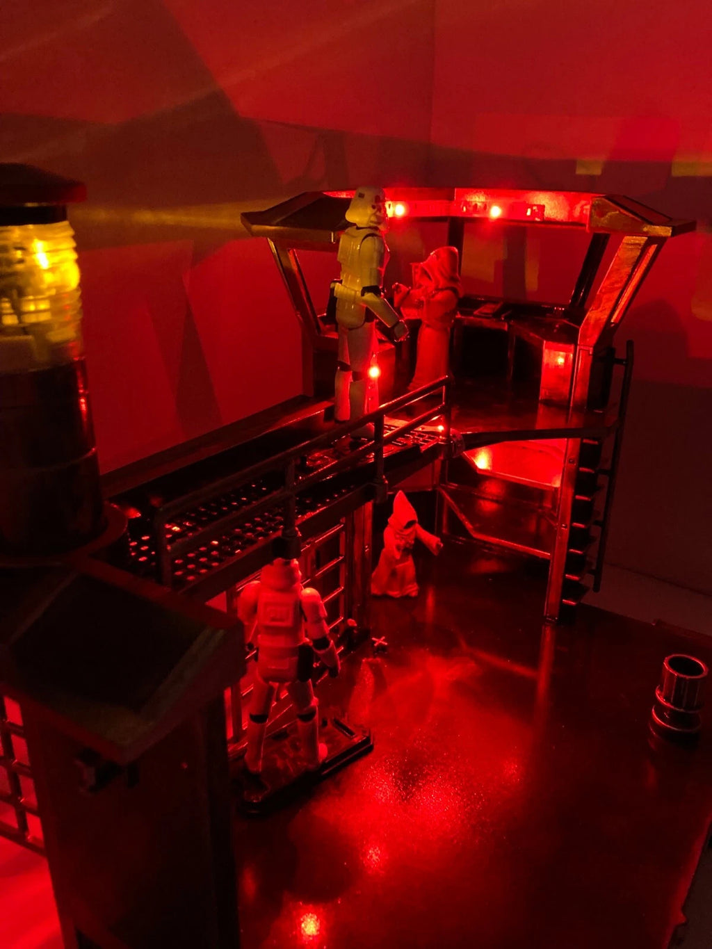 Andor Star Wars Dread Bastion Outpost Custom Imperial Detention/Command Diorama - view 7