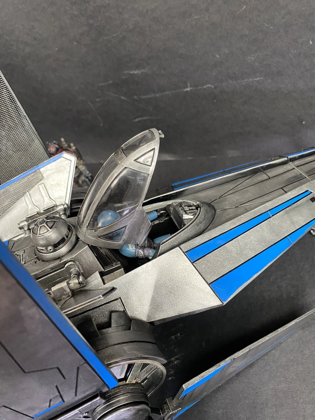 Star Wars V-Wing Interceptor — Blue Sith Maul Shadow Lord refit collectible