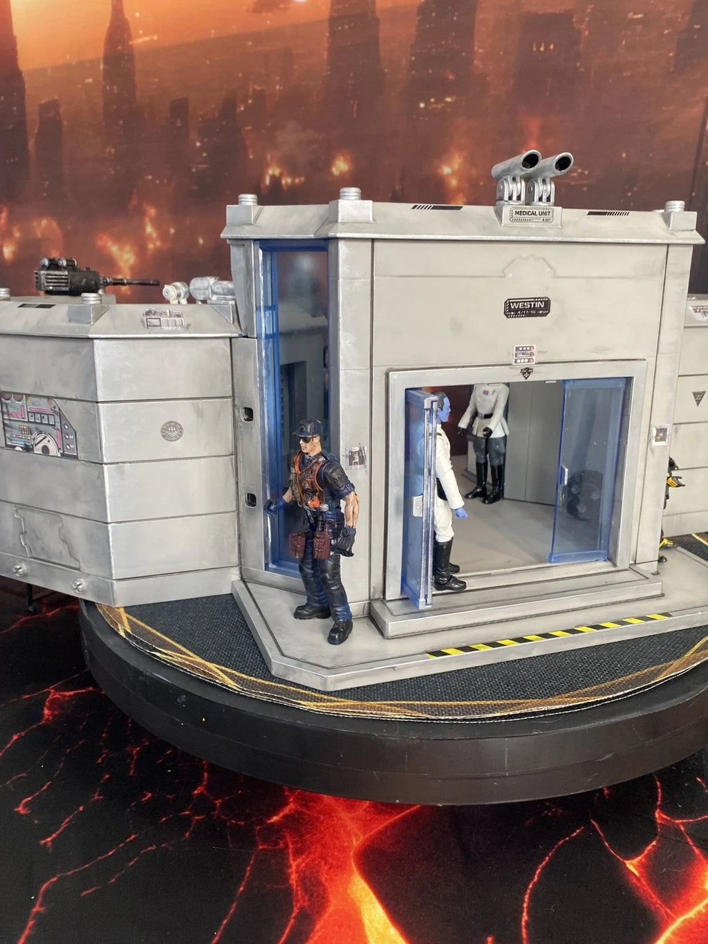 Resident Evil Umbrella Corp Raccoon City Biohazard Research Lab Diorama Horror