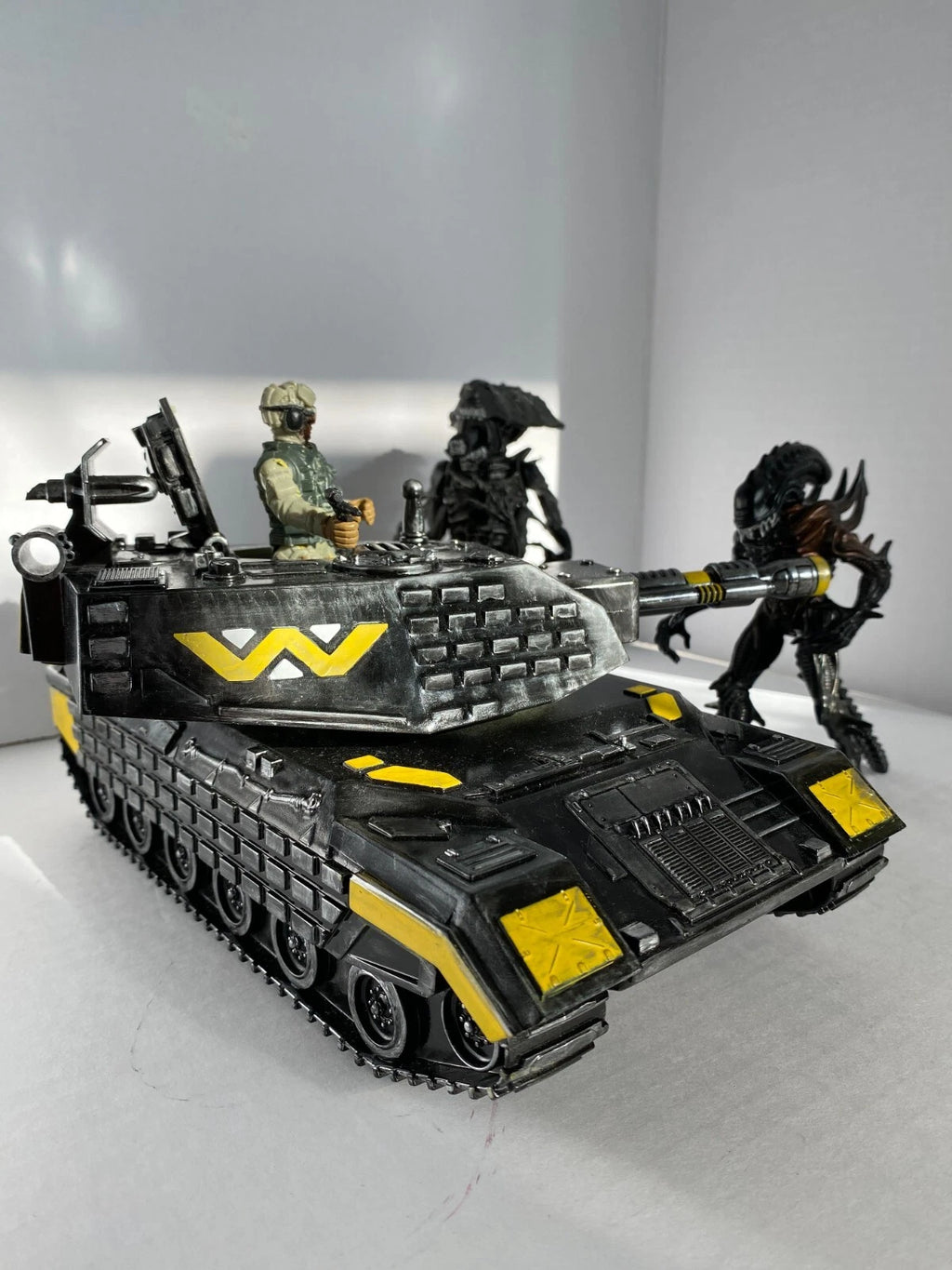 Aliens Hadley Hope Weyland Yutani Colony Tank Kenner Neca Vintage Alien Earth - view 16