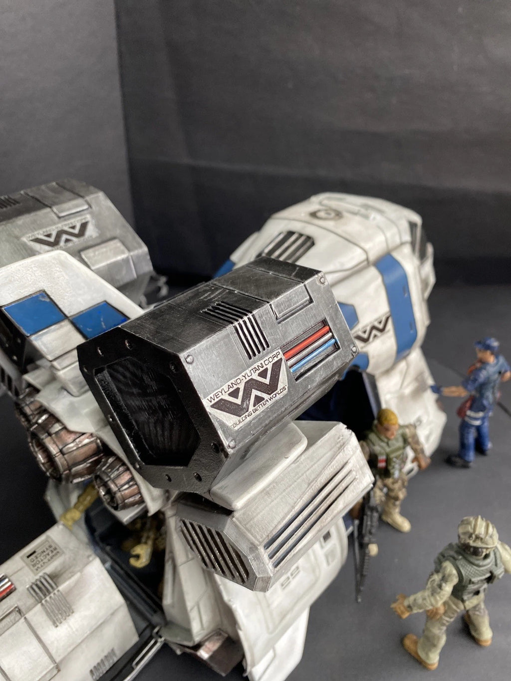 ALIENS CUSTOM GUNSHIP VEHICLE WEYLAND YUTANI COLONIAL MARINES ROMULUS 3.75