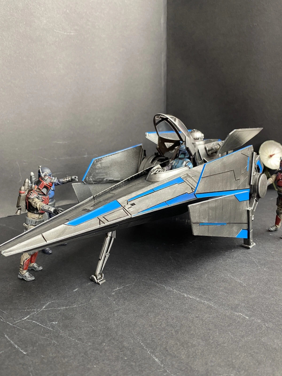 Star Wars V-Wing Interceptor — Blue Sith Maul Shadow Lord refit collectible