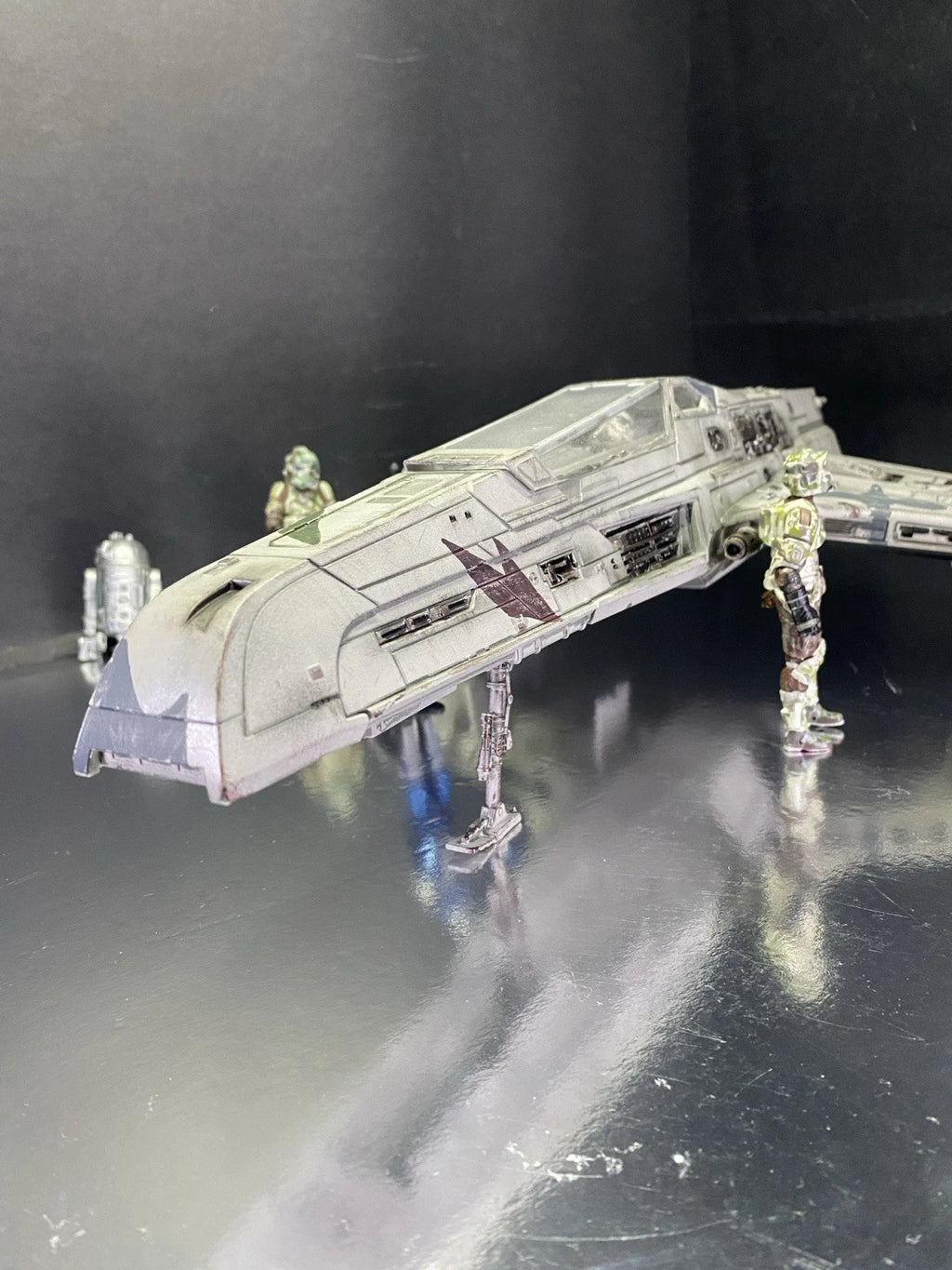 Camouflage Star Wars Rancor Talon E Wing Kenner Vintage Black Series Collectible