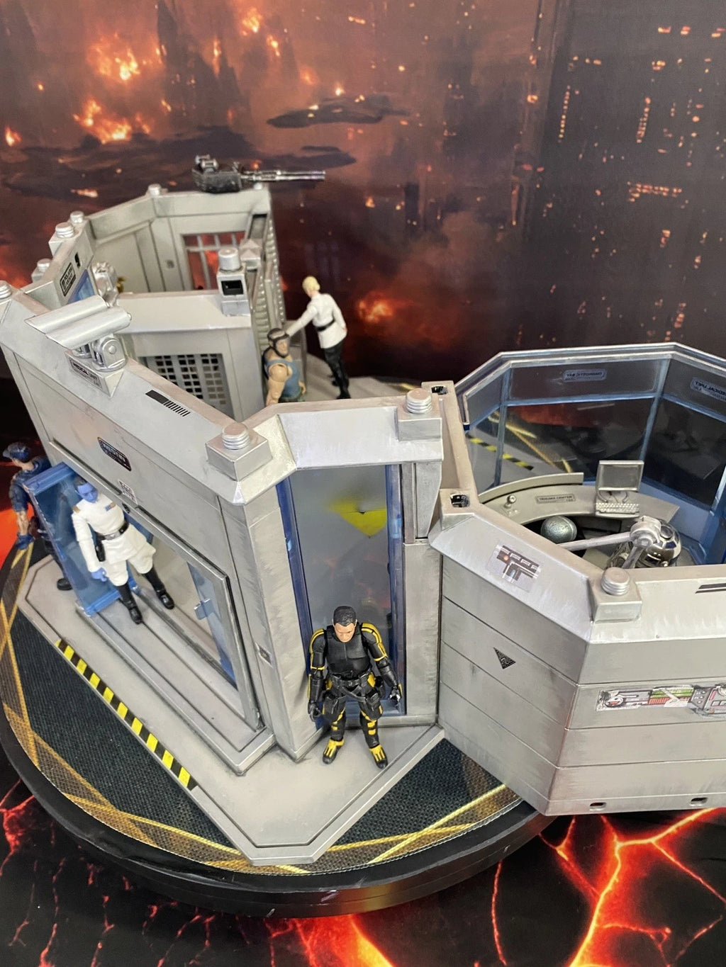 INGEN WARD-12 QUARANTINE ANNEX | Jurassic Park Containment Medical Lab Diorama