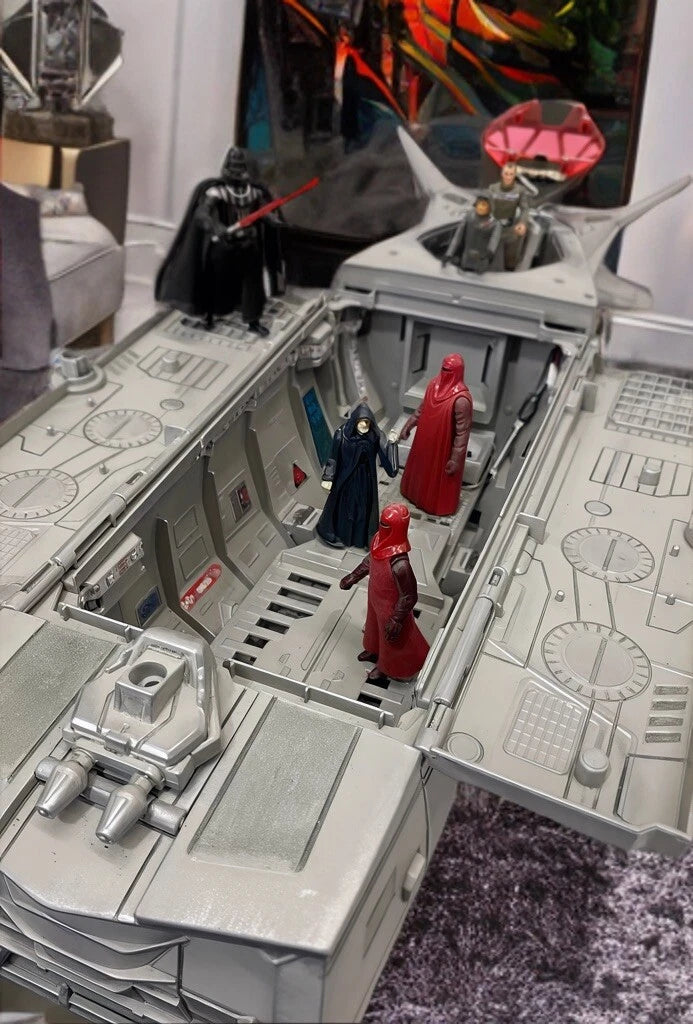 Andor Star Wars Royal Guard Emperor Palpatine Imperial Sith Shuttle Vintage