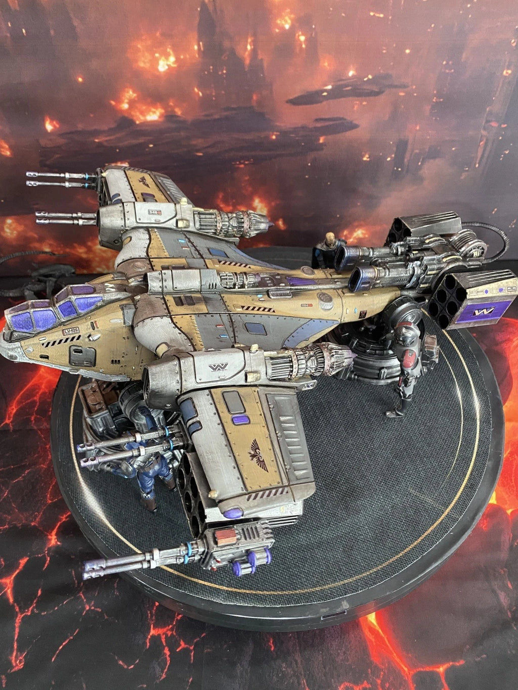 Imperial Navy Ash Vulture Siege Gunship | Warhammer 40K Custom Display Terrain
