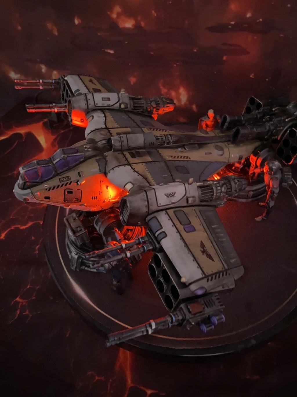 Custom Commission Warship / Diorama | BABYLON 5 Legacy Build | Collector Piece