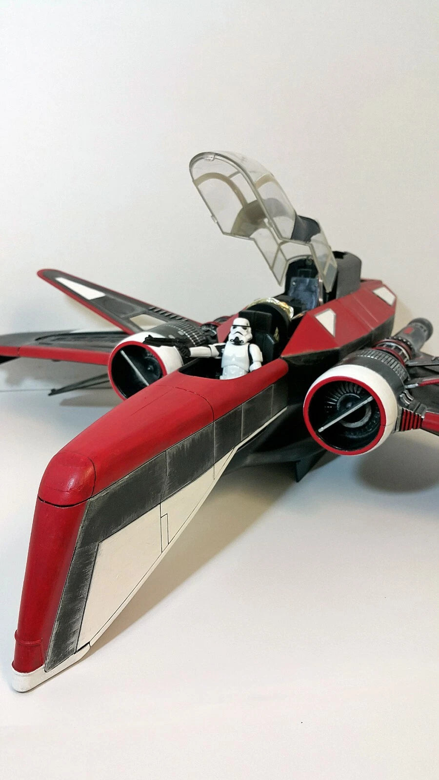 ARC-170 “Iron Viper” Assault Starfighter | Custom Star Wars Gunship Build - view 4
