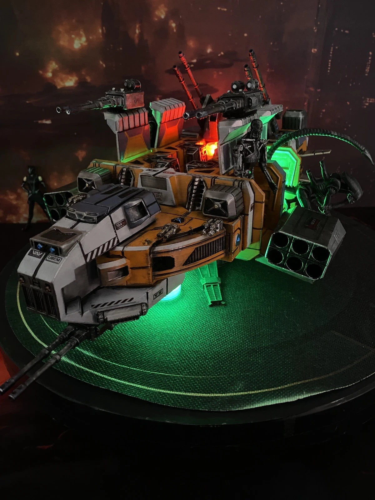 Aliens USCM NEX-8 Xeno Containment Dropship Diorama Romulus Vehicle Custom