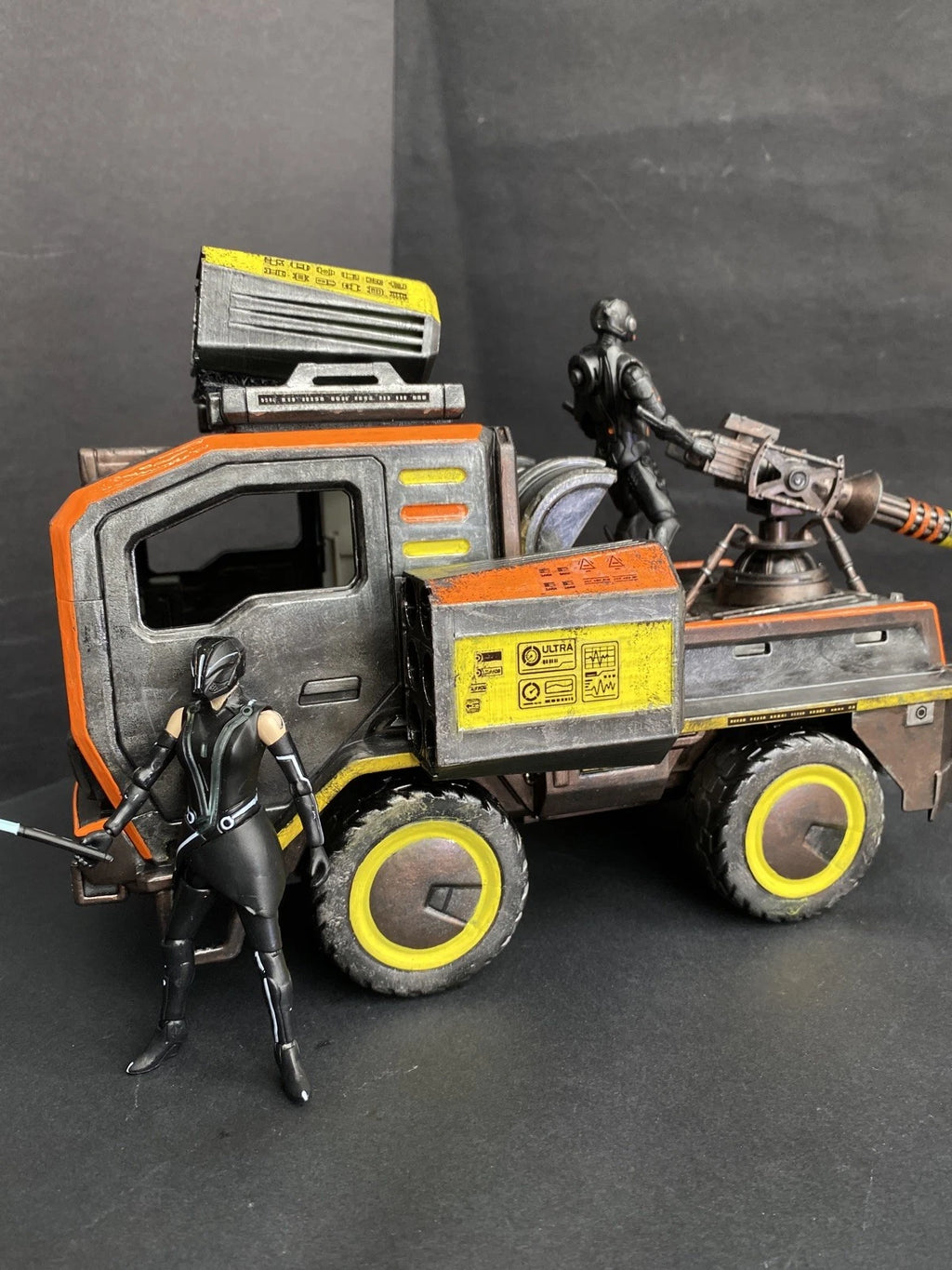 Alien Earth ASH HOUND Gun Truck – Weyland Yutani SecOps Romulus Aliens Custom