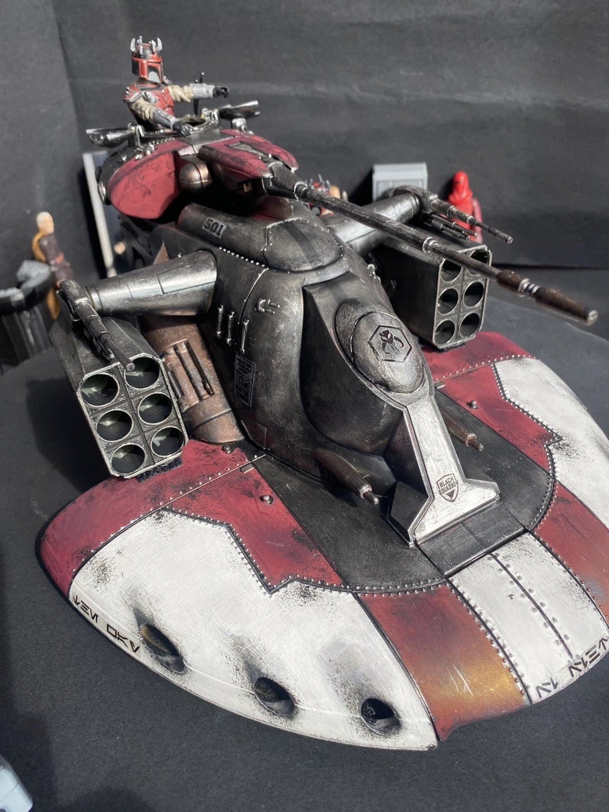 Star Wars AAT Armored Assault Tank Custom Mandalorian The Clone Wars Collectible