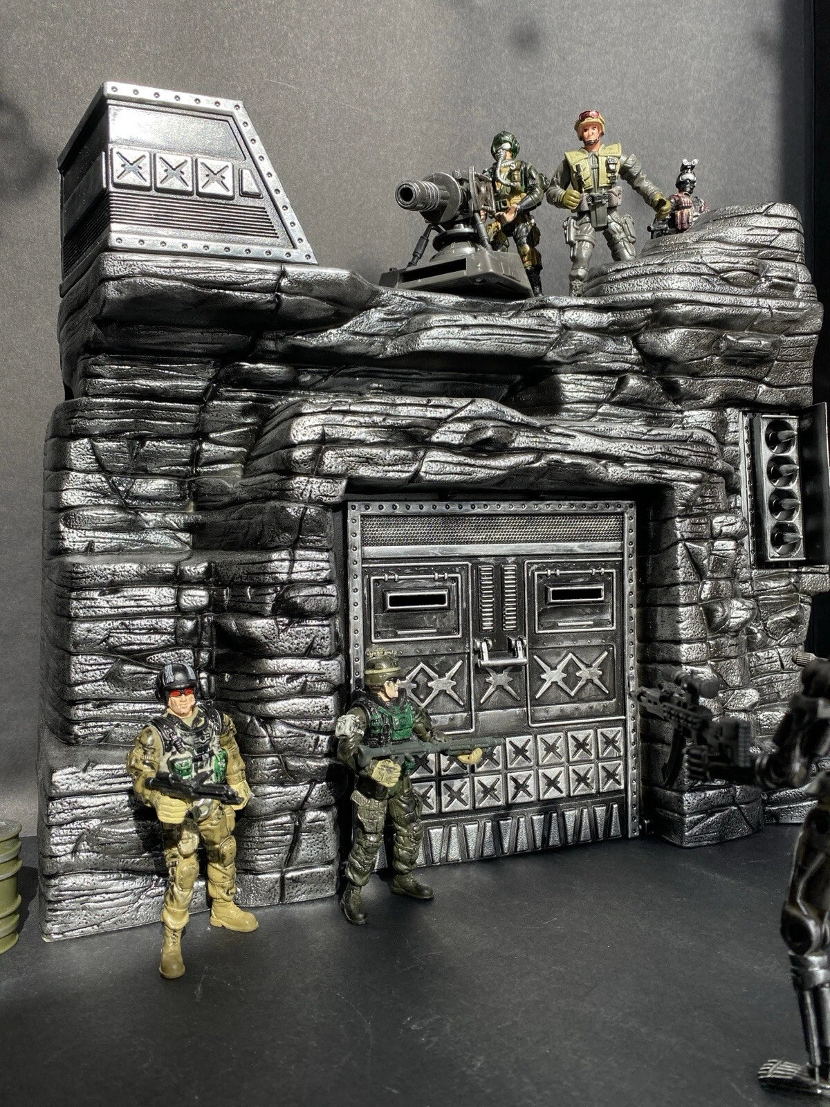 GI JOE COBRA DEVELOPMENTAL TERROR DOME Diorama 1:18 Snake Destro Vintage Custom
