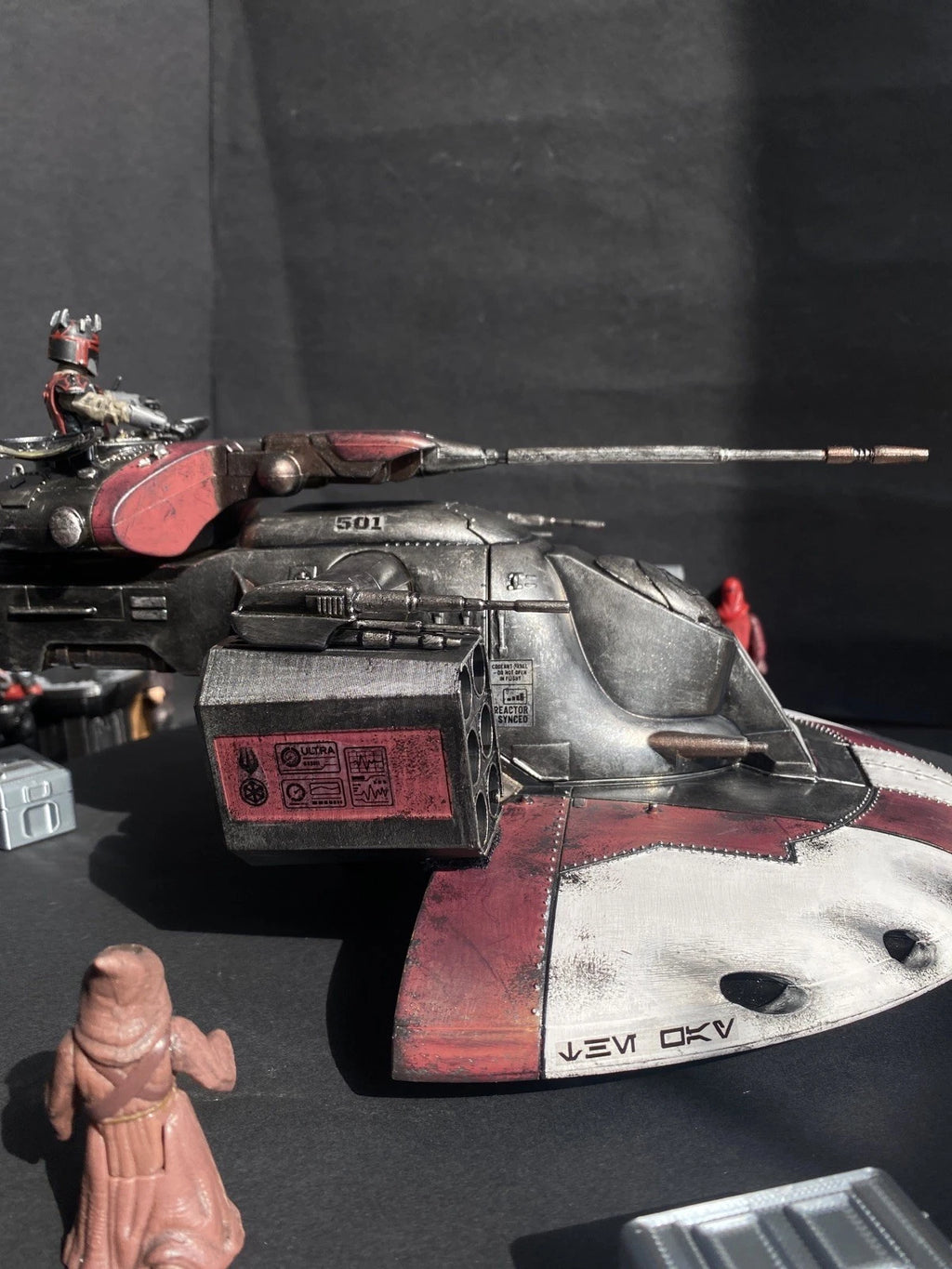 Star Wars AAT Armored Assault Tank Custom Mandalorian The Clone Wars Collectible