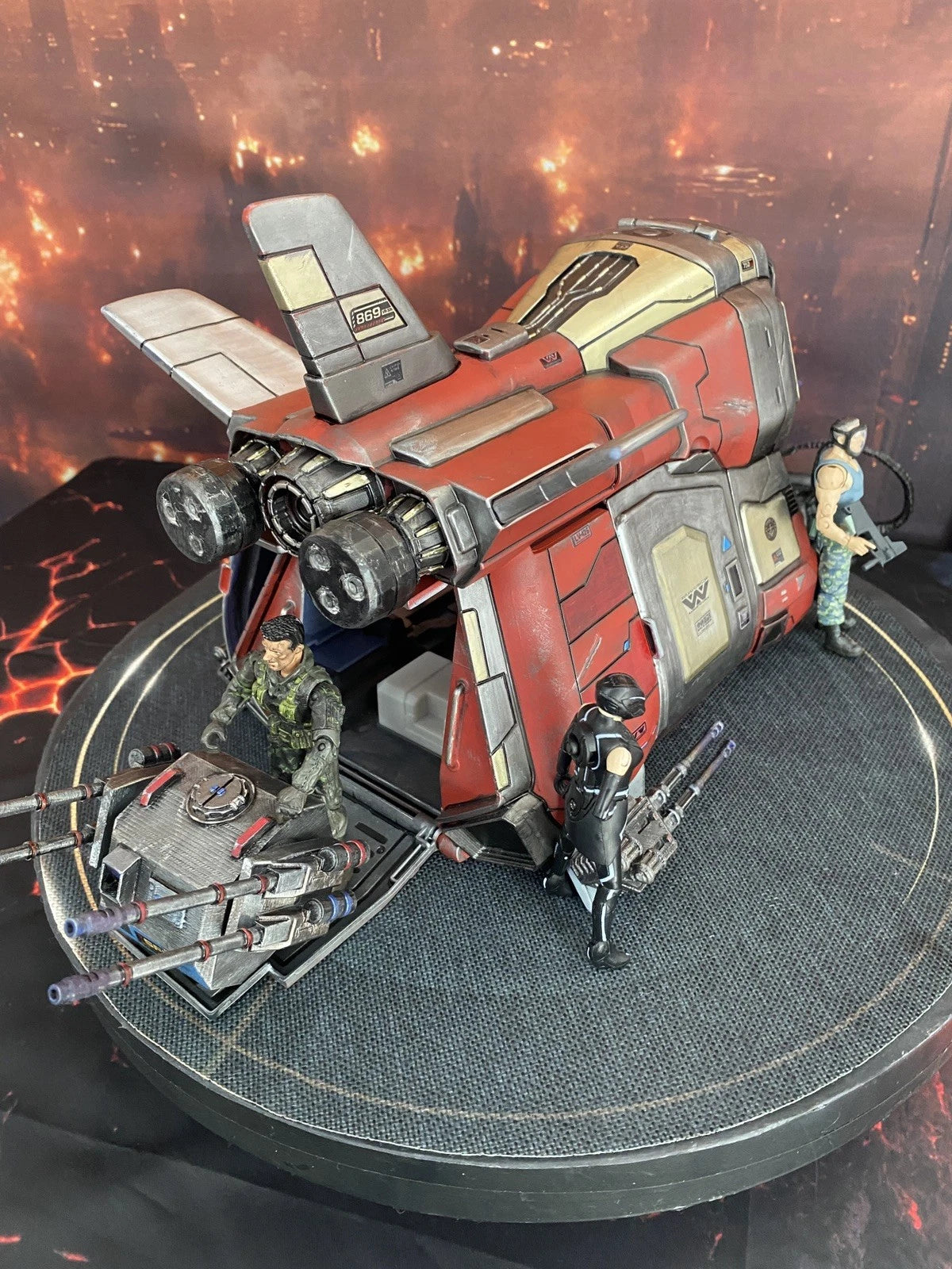 Raven Arc-9 Elysium Security Gunship | Custom Hand-Painted Dropship Diorama