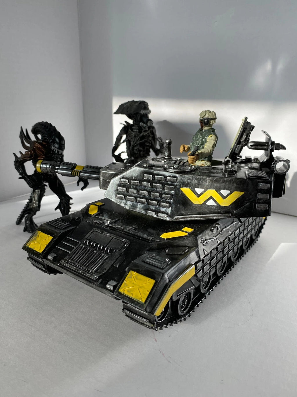 Aliens Hadley Hope Weyland Yutani Colony Tank Kenner Neca Vintage Alien Earth - view 15