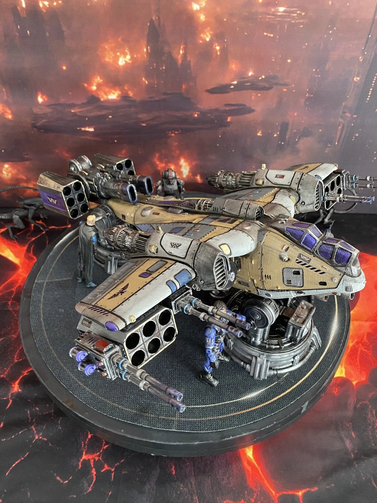 Imperial Navy Ash Vulture Siege Gunship | Warhammer 40K Custom Display Terrain
